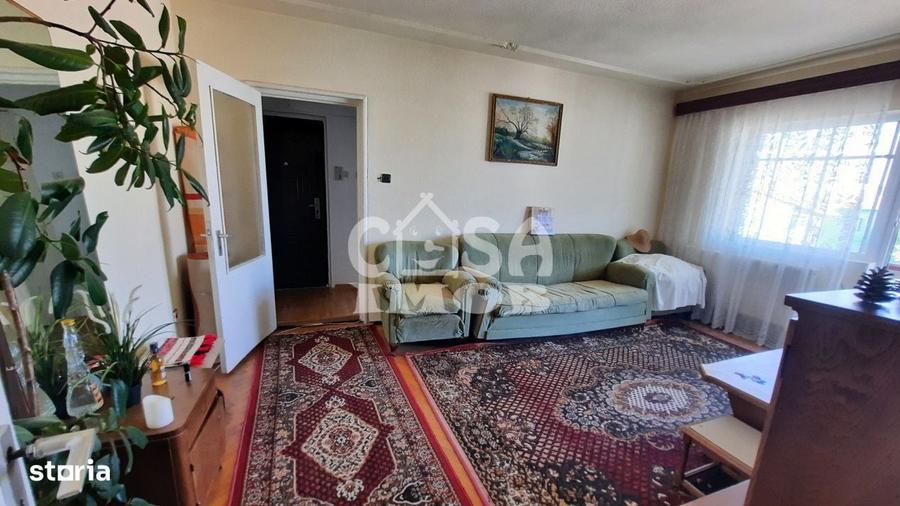 Apartament cu 2 camere semidecomandat în Micro 6