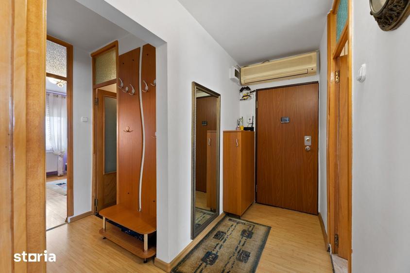 Apartament cu 3 camere în Alfa