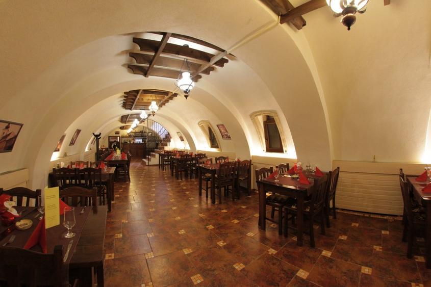 Spațiu comercial, de 250 mp, în Ultracentral