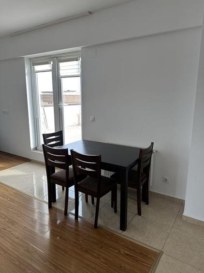 Apartament cu 2 camere decomandat în 9 Mai