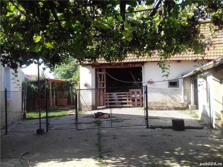 Casă cu 3 camere în Dobra