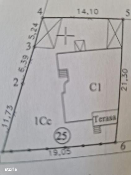 Casă cu 3 camere decomandat în Central