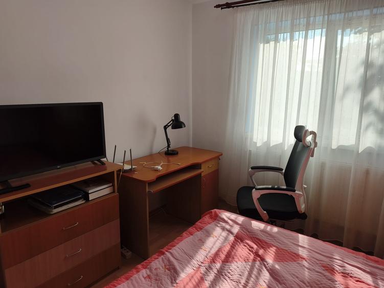 Apartament cu 2 camere semidecomandat în Alexandru cel Bun