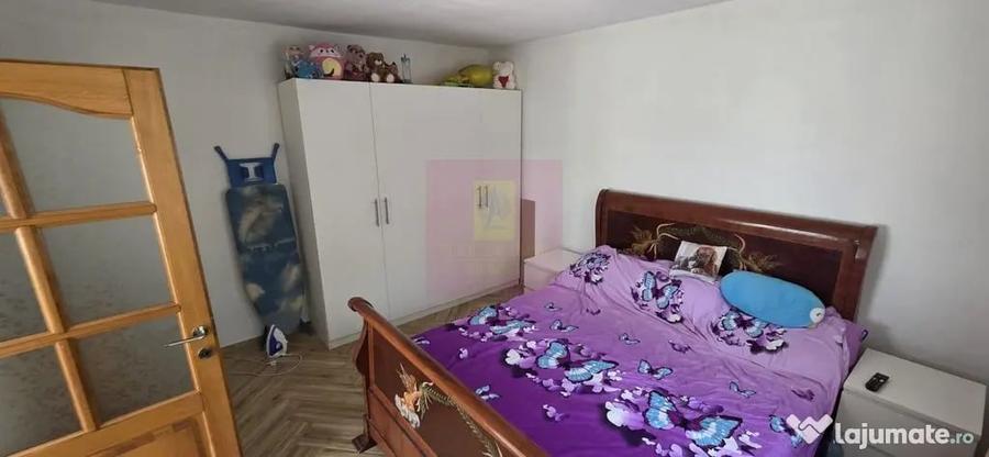 Casa cu 4 camere de vanzare in Campina - 17