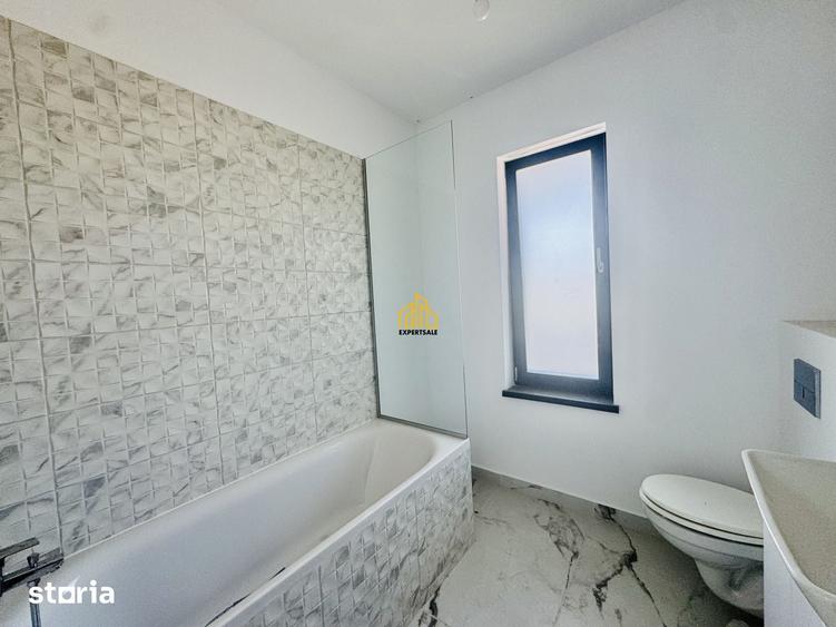 Casă cu 5 camere cu Teren 430 Mp în Domnești