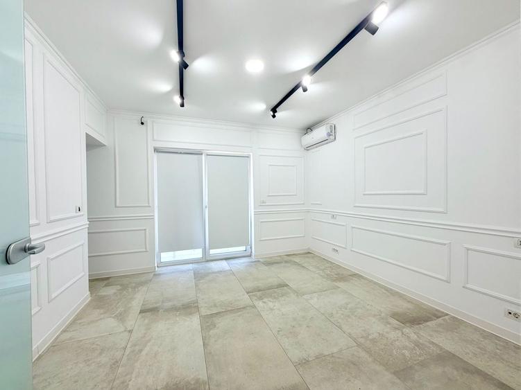 Casă individuală cu 6 camere cu Canalizare în Giroc