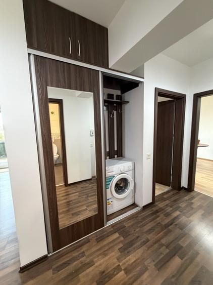 Apartament cu 3 camere decomandat, mobilat în Central
