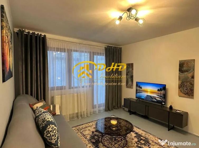 Apartament cu 2 camere semidecomandat, mobilat în Central