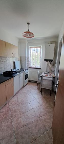 Apartament cu 2 camere semidecomandat în Cornișa