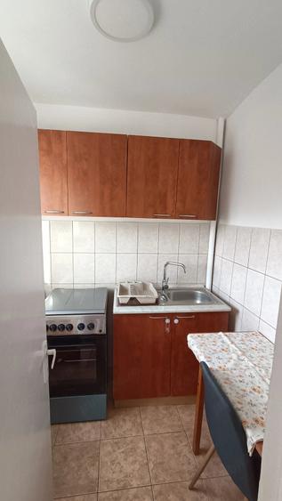 Garsonieră decomandată în Miorița