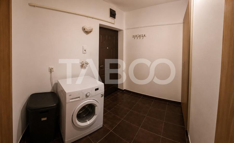 Apartament cu 3 camere semidecomandat, mobilat în Țiglari