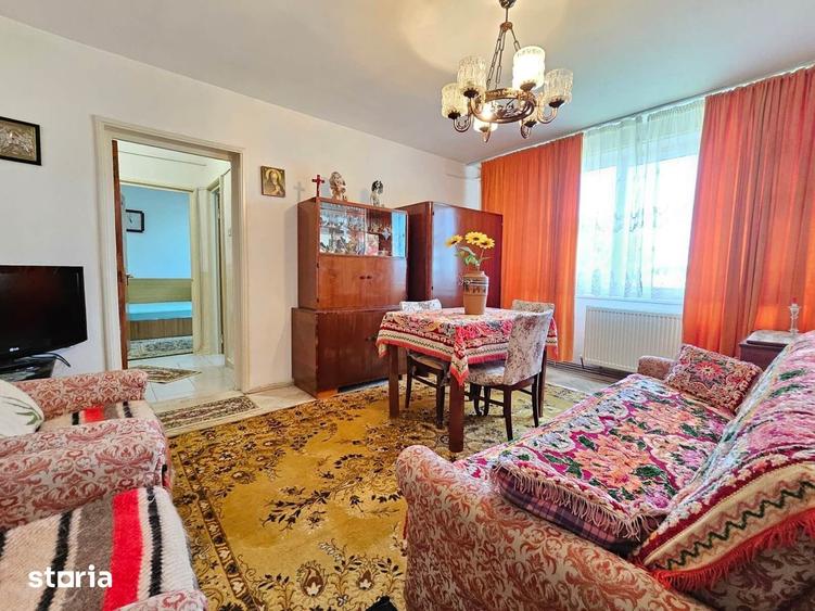 Apartament cu 2 camere semidecomandat în Central