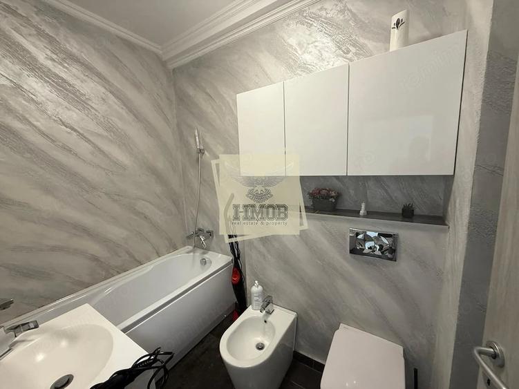Apartament cu 4 camere în Central