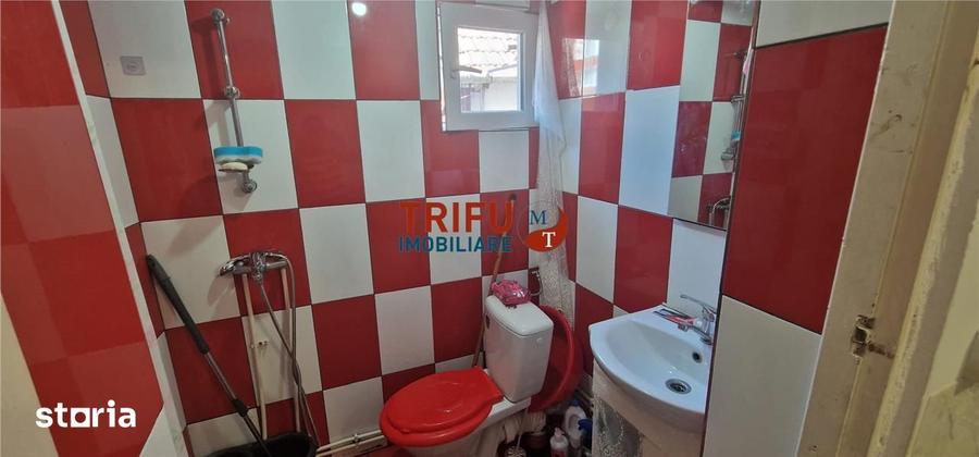 Casă cu 3 camere cu Teren 145 Mp în Cetate