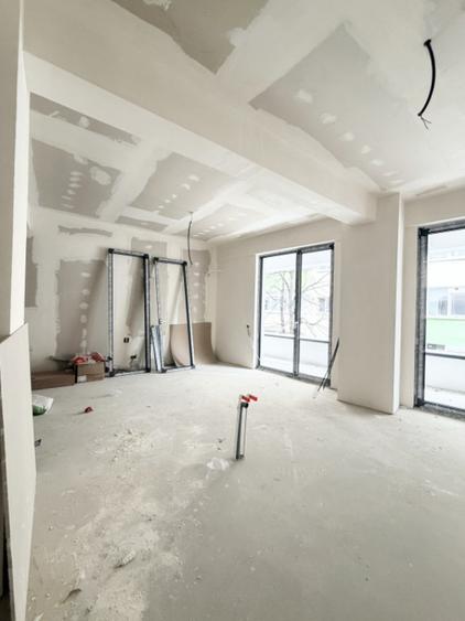 Apartament cu 3 camere decomandat în Ferdinand