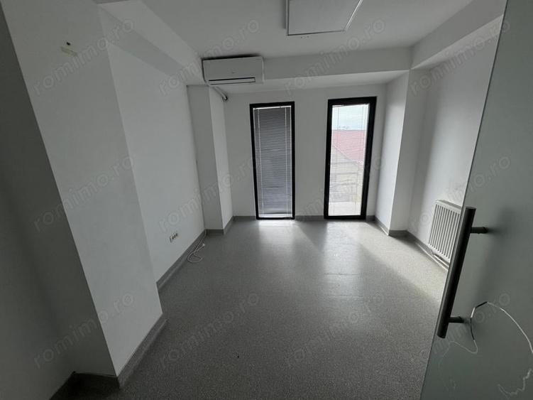 Spațiu comercial, de 220 mp, în Dumbrăvița
