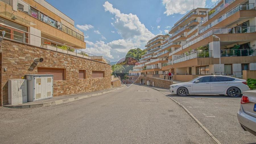 Apartament cu 2 camere decomandat, mobilat în Drumul Poienii