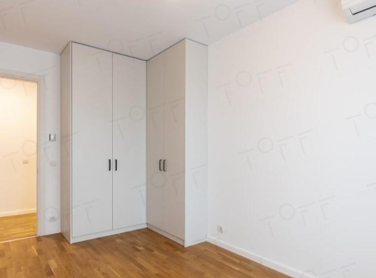 Apartament cu 3 camere decomandat în Domenii