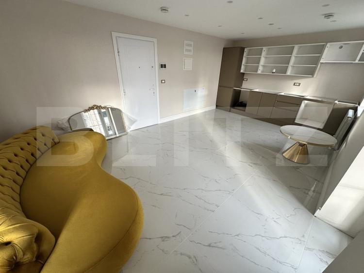 Apartament cu 2 camere semidecomandat, mobilat în Orăștie