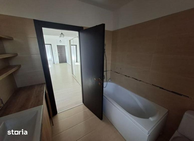 Apartament cu 3 camere decomandat în Valea Lupului