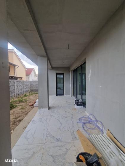 Casă cu 3 camere cu Teren 300 Mp în Cihei