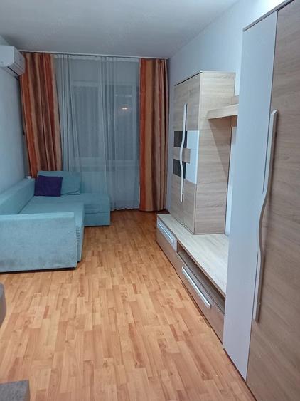 Apartament cu 2 camere nedecomandat în UTA