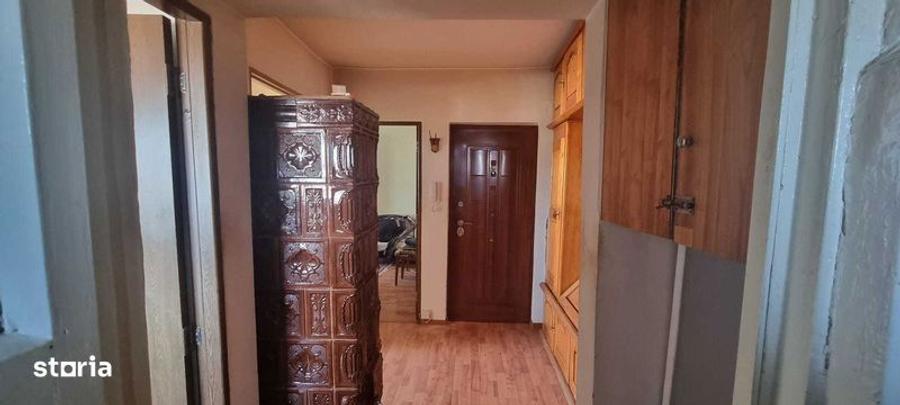 Apartament 2 camere-Stei - 2 balcoane - 5