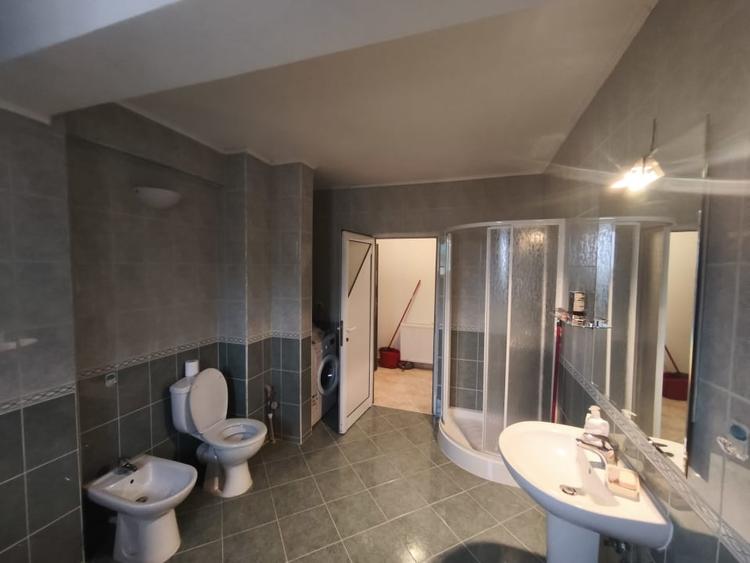 Apartament 2 camere, 78mp, Radauti - 10