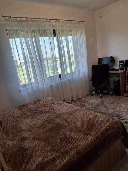 Casă cu 4 camere cu Teren 250 Mp în Prelungirea Ferentari