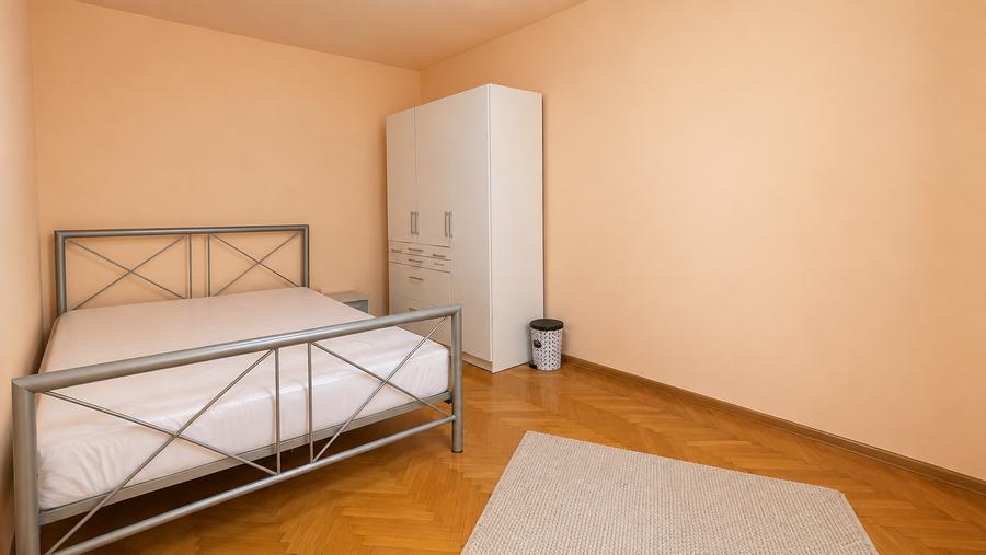 Apartament cu 2 camere în Girocului