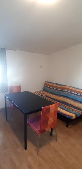 Garsonieră decomandată în Doamna Ghica