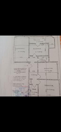 Apartament cu 3 camere decomandat în Central