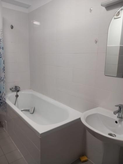 Garsonieră decomandată în Florești