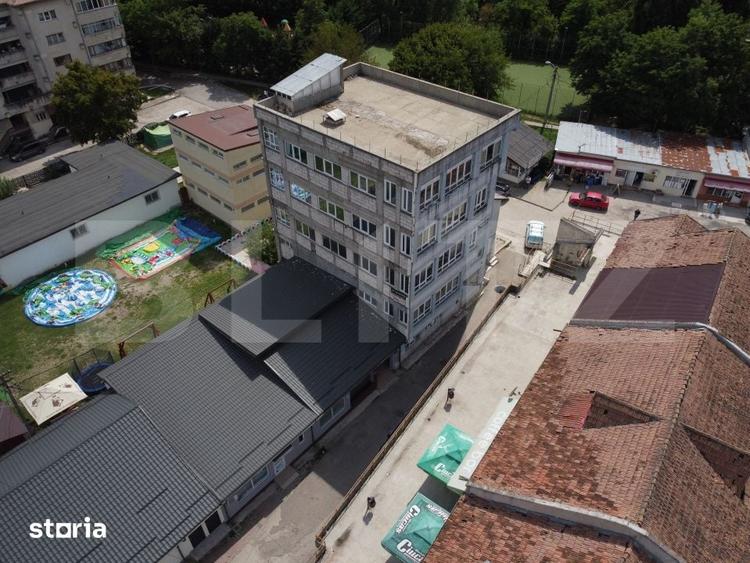 Spațiu comercial, de 1,080 mp, în Ultracentral