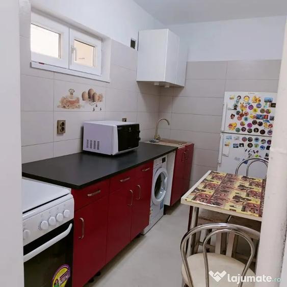 Apartament cu 2 camere decomandat în Cișmigiu