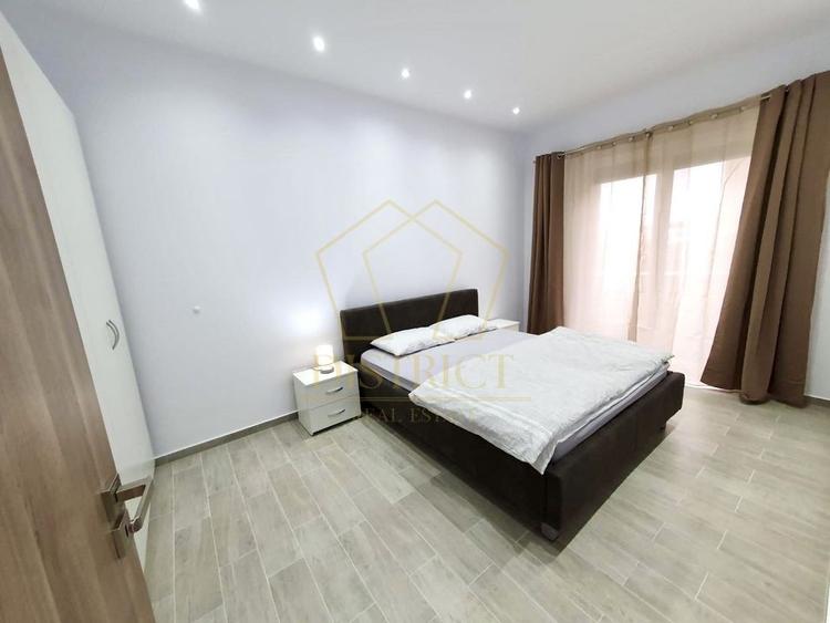 Apartament cu 2 camere semidecomandat, mobilat în Aradului