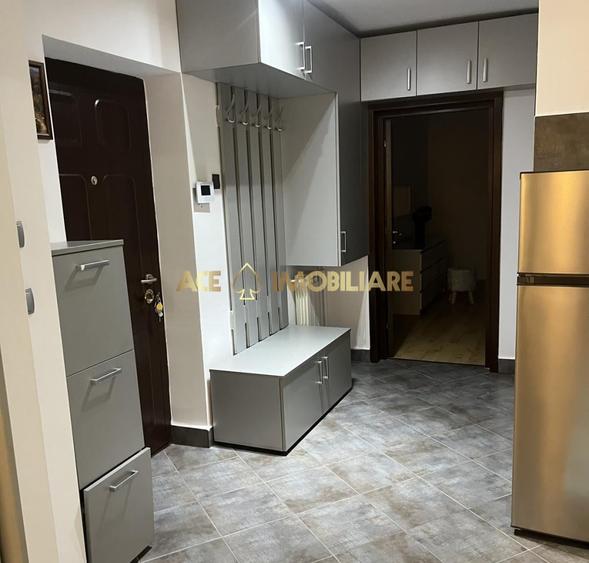 Apartament cu 2 camere decomandat, mobilat în Decebal