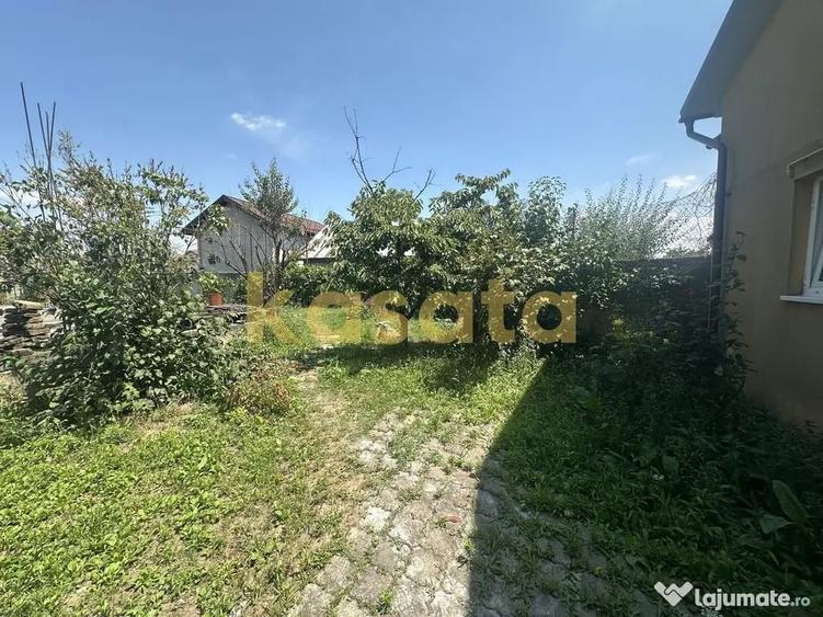 Casă cu 2 camere cu Teren 627 Mp în Domnești
