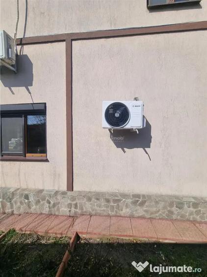 Casă cu 5 camere cu Teren 1694 Mp în Nanov