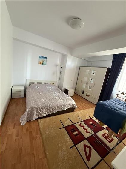 Apartament cu 3 camere decomandat, mobilat în Nord