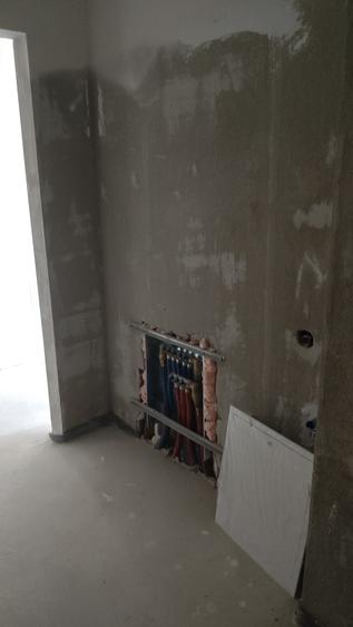 Apartament cu 3 camere semidecomandat în Apahida
