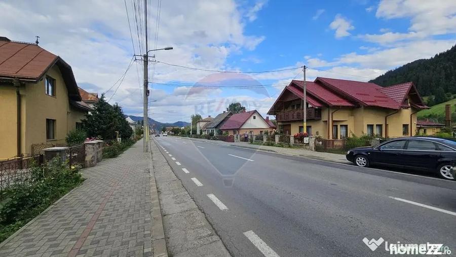 Teren de 4822 mp, în Central