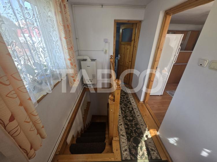 Apartament cu 2 camere semidecomandat, mobilat în Sub Arini