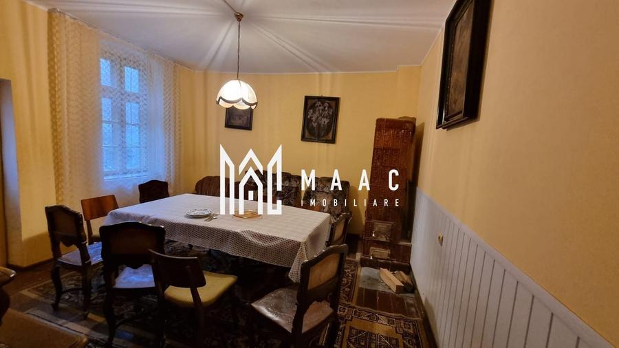 Casă individuală cu 12 camere cu Canalizare în Central