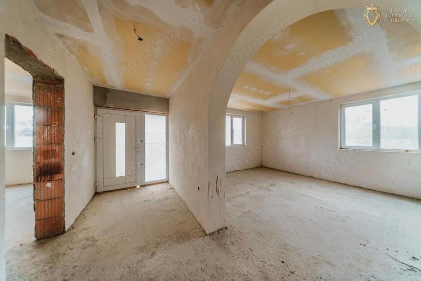 Casă cu 3 camere cu Teren 500 Mp în Vinga