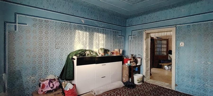 Casă cu 5 camere cu Teren 3000 Mp în Alparea