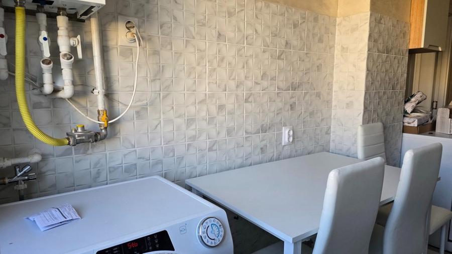 Apartament cu 3 camere nedecomandat în Ultracentral