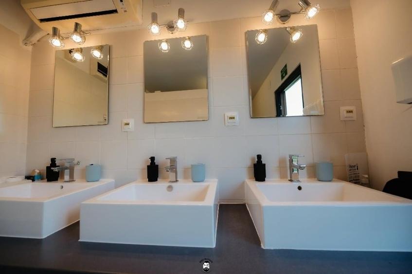 Hotel/Pensiune, de 15 mp, în Buzad