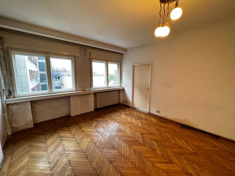 Apartament cu 2 camere decomandat în Dacia