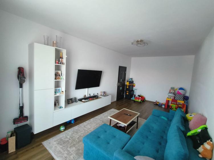 Apartament cu 2 camere decomandat, mobilat în Ghencea